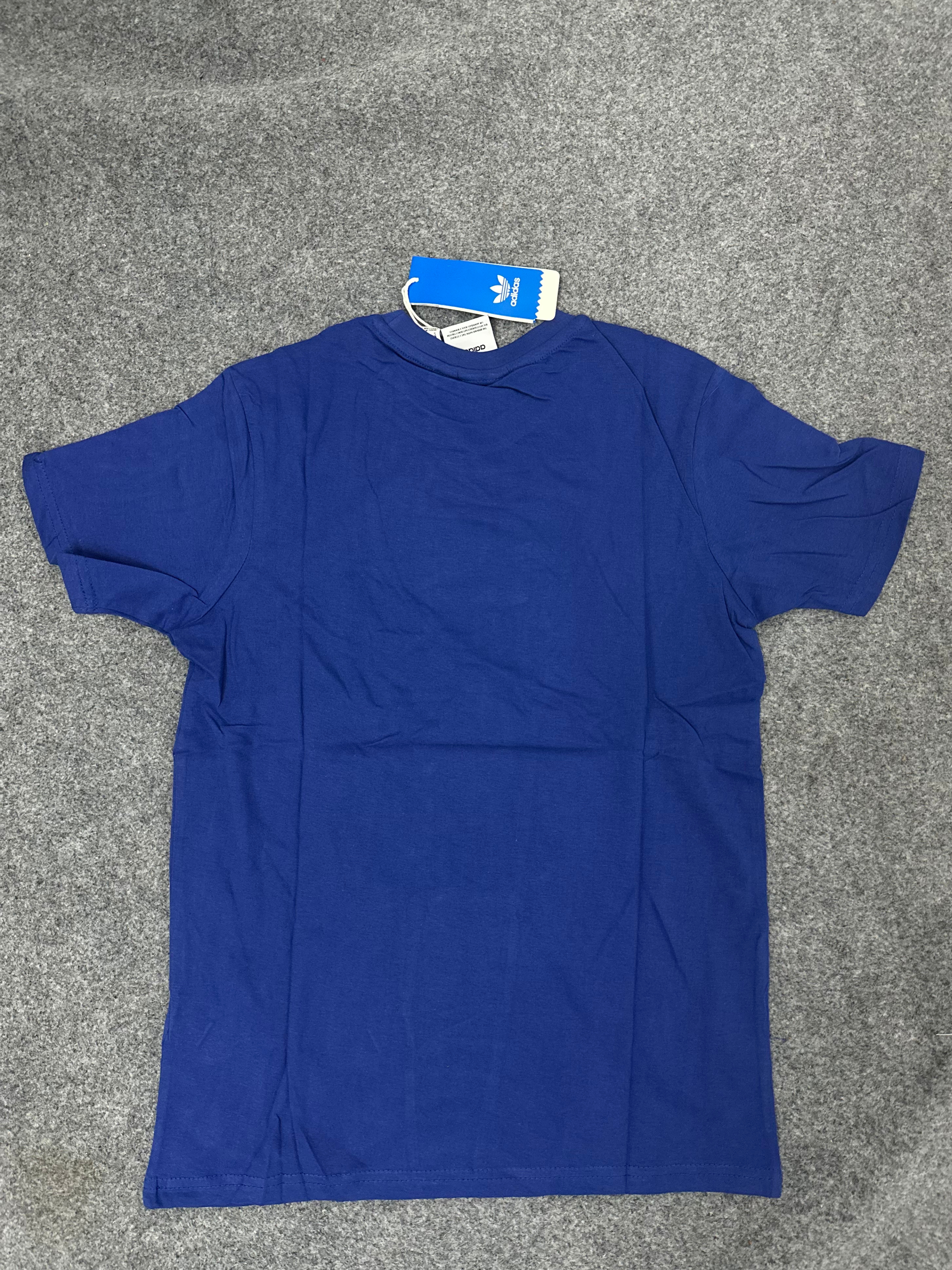 Adidas T-Shirt